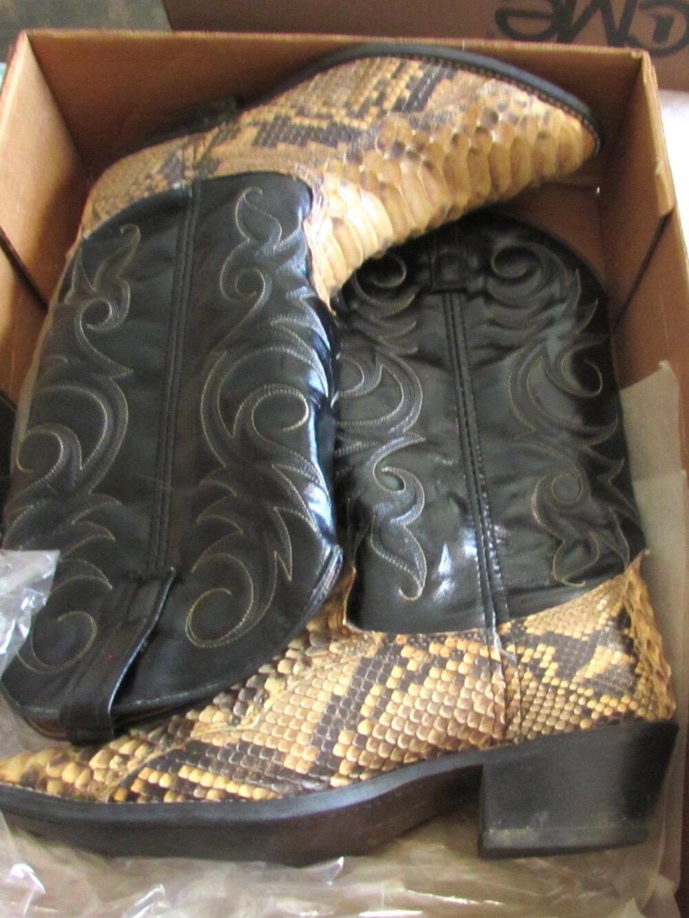 VTG Acme Python Snakeskin Cowboy Western Boots Men 90s Rodeo Size 9 D